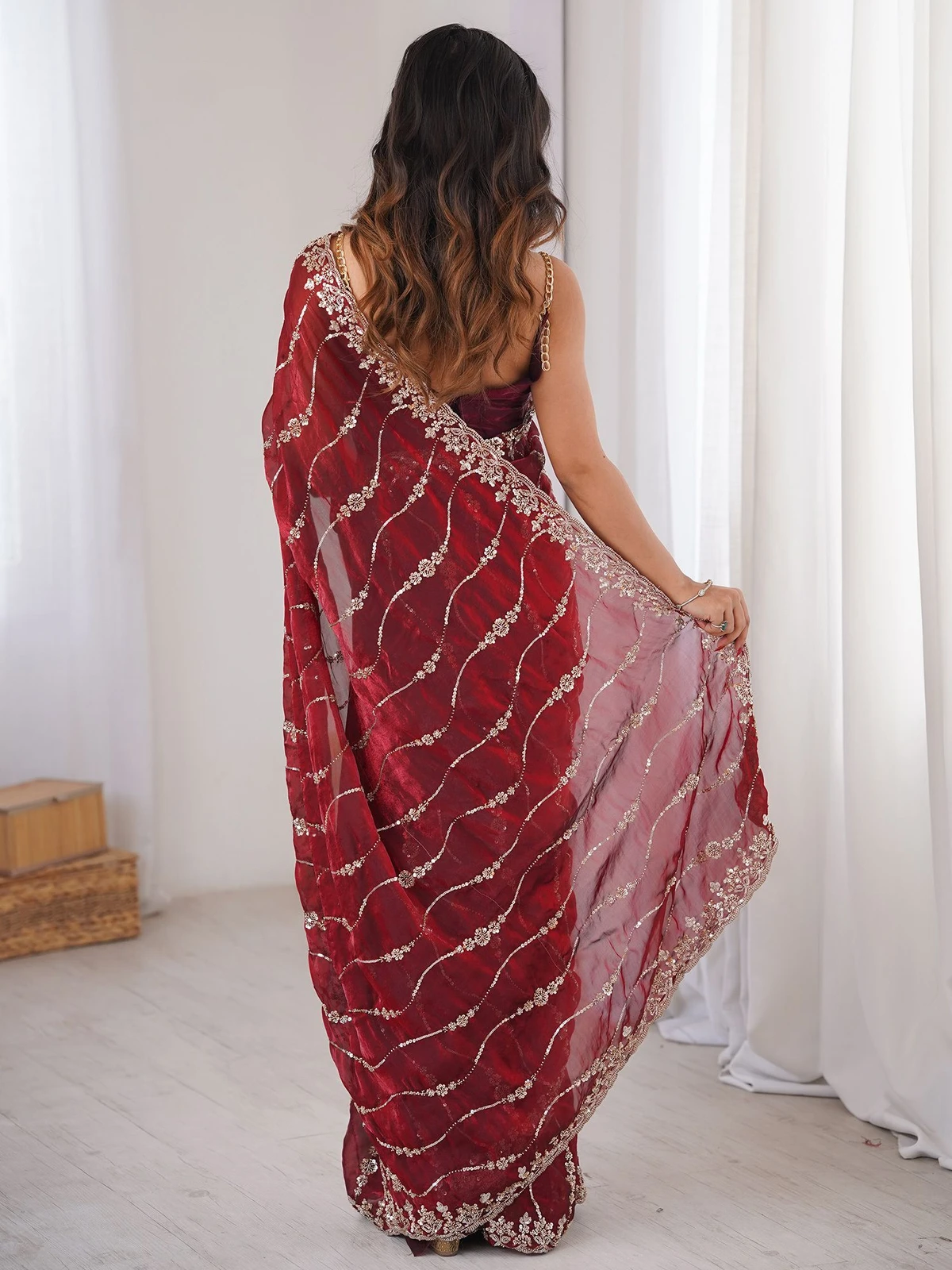 Sareemall Embellished Bollywood Satin Saree (Maroon)