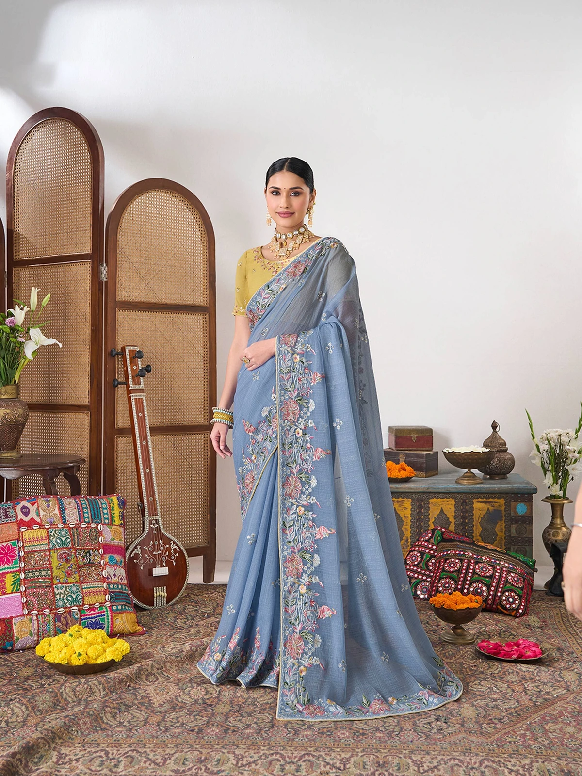 Laxmipati sarees Embroidered, Floral Print Bollywood Chiffon Saree (Blue)