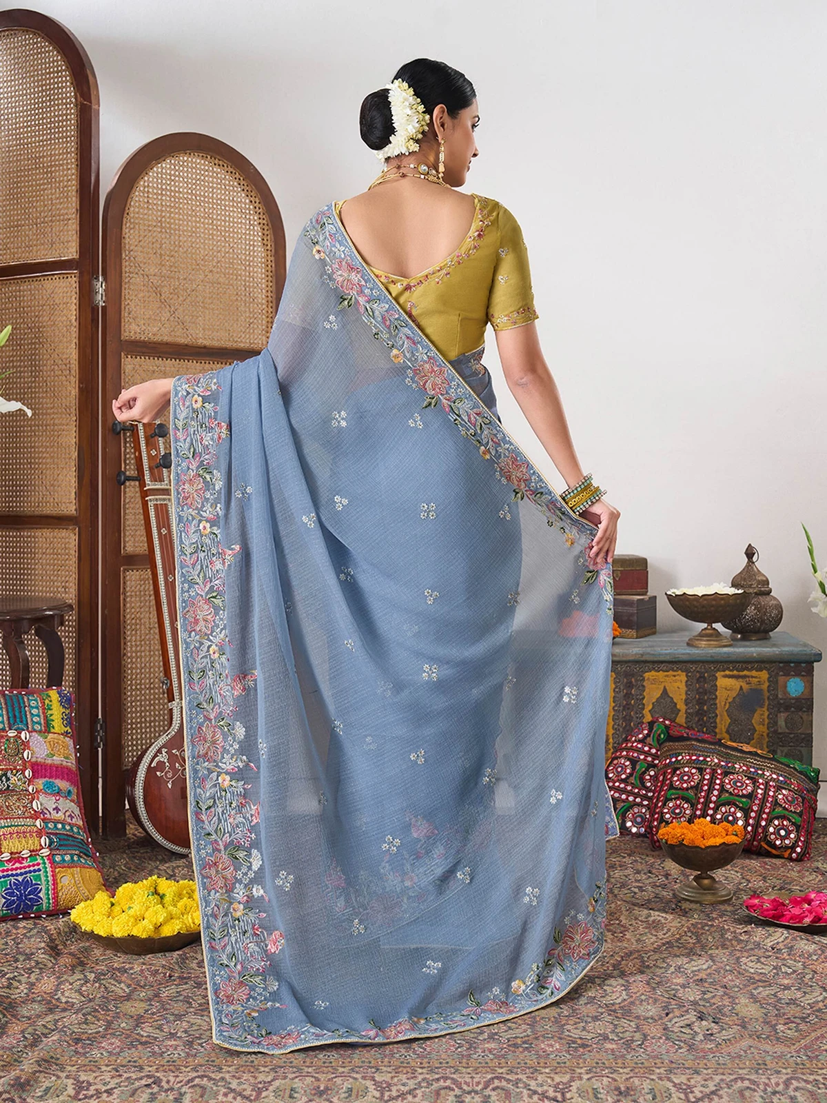 Laxmipati sarees Embroidered, Floral Print Bollywood Chiffon Saree (Blue)